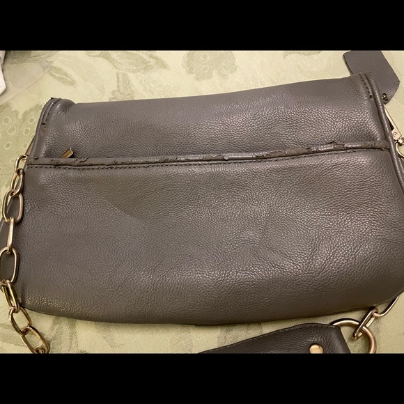 Tory Burch Leather Flap Purse & Convertible Clutch Gray with Gold Chain - Picture 15 of 16